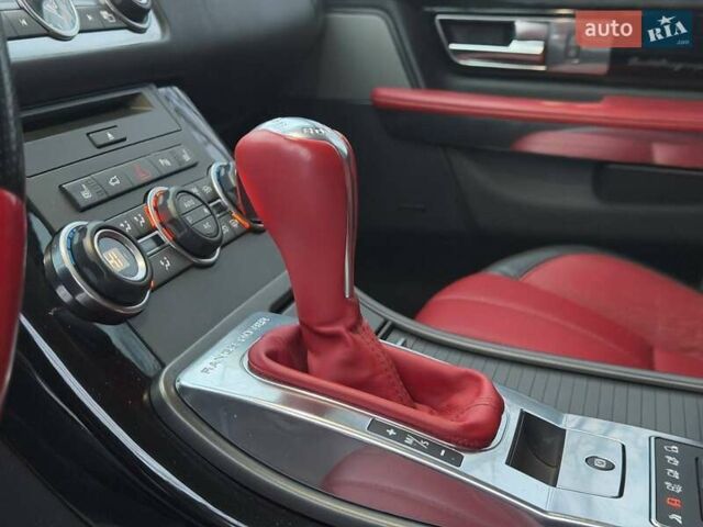 Білий Ленд Ровер Range Rover Sport, об'ємом двигуна 2.99 л та пробігом 120 тис. км за 19000 $, фото 23 на Automoto.ua