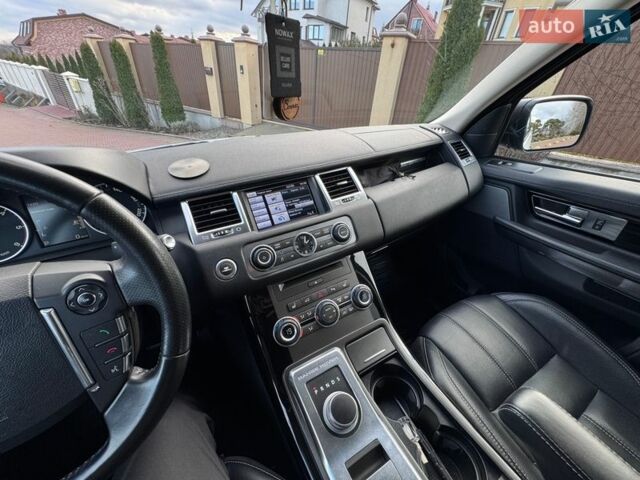 Білий Ленд Ровер Range Rover Sport, об'ємом двигуна 3 л та пробігом 271 тис. км за 16999 $, фото 27 на Automoto.ua