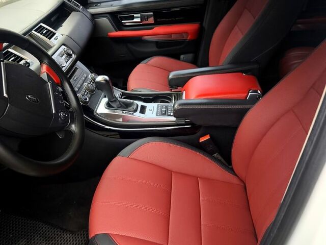 Білий Ленд Ровер Range Rover Sport, об'ємом двигуна 3 л та пробігом 250 тис. км за 14300 $, фото 7 на Automoto.ua