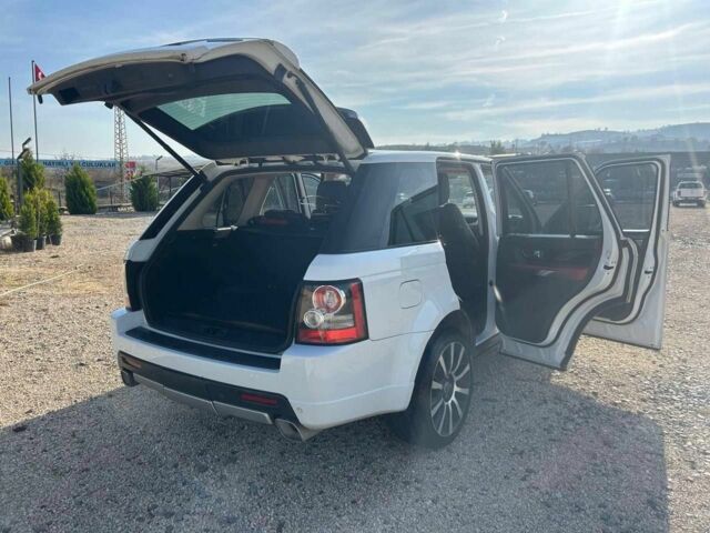 Білий Ленд Ровер Range Rover Sport, об'ємом двигуна 3 л та пробігом 250 тис. км за 11500 $, фото 6 на Automoto.ua
