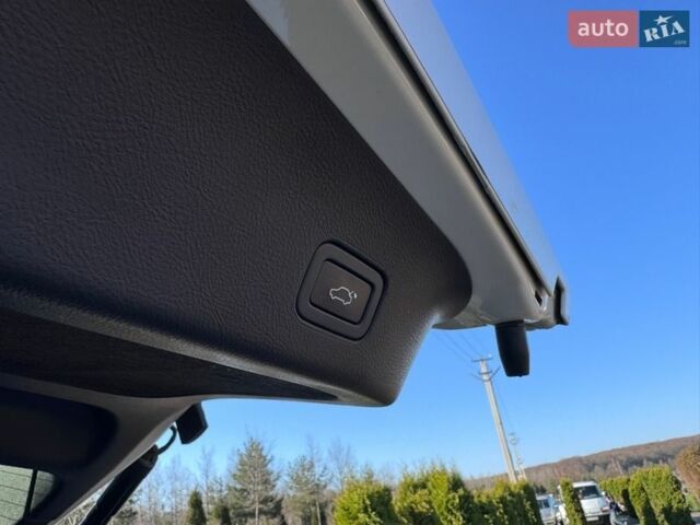 Білий Ленд Ровер Range Rover Sport, об'ємом двигуна 3 л та пробігом 271 тис. км за 16999 $, фото 19 на Automoto.ua