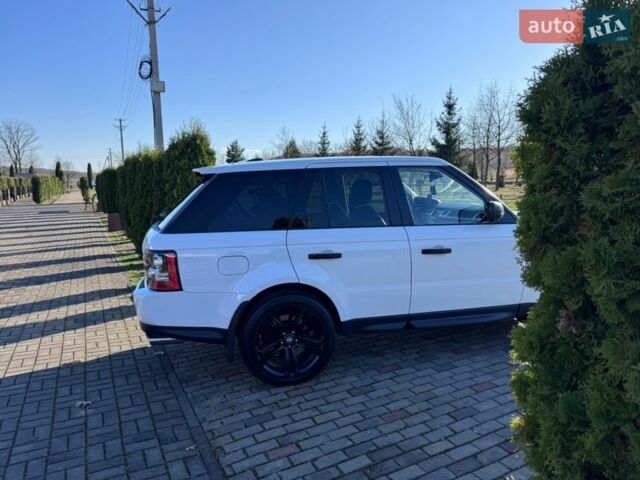 Білий Ленд Ровер Range Rover Sport, об'ємом двигуна 3 л та пробігом 271 тис. км за 16999 $, фото 5 на Automoto.ua