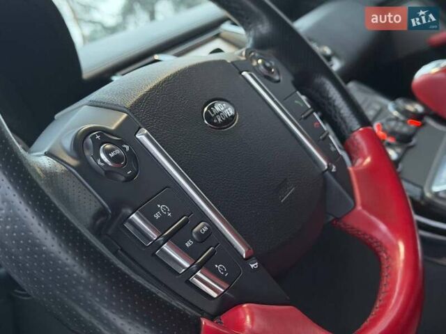 Білий Ленд Ровер Range Rover Sport, об'ємом двигуна 2.99 л та пробігом 120 тис. км за 19000 $, фото 25 на Automoto.ua