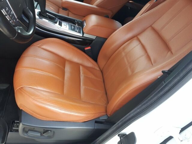 Білий Ленд Ровер Range Rover Sport, об'ємом двигуна 5 л та пробігом 137 тис. км за 23000 $, фото 4 на Automoto.ua