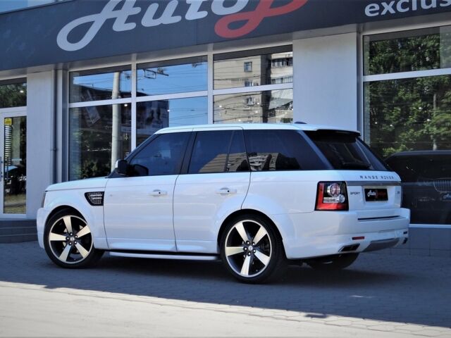 Білий Ленд Ровер Range Rover Sport, об'ємом двигуна 3 л та пробігом 42 тис. км за 48000 $, фото 4 на Automoto.ua
