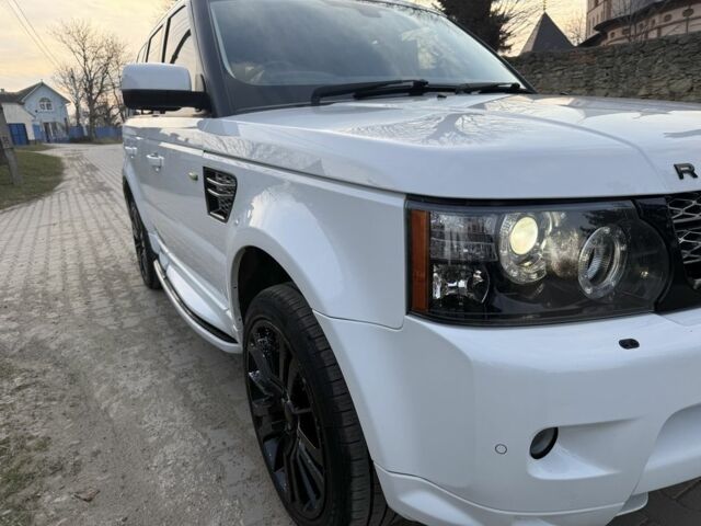 Білий Ленд Ровер Range Rover Sport, об'ємом двигуна 3 л та пробігом 140 тис. км за 6700 $, фото 8 на Automoto.ua
