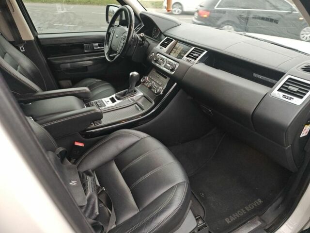 Белый Ленд Ровер Рендж Ровер Спорт, объемом двигателя 5 л и пробегом 265 тыс. км за 12750 $, фото 8 на Automoto.ua