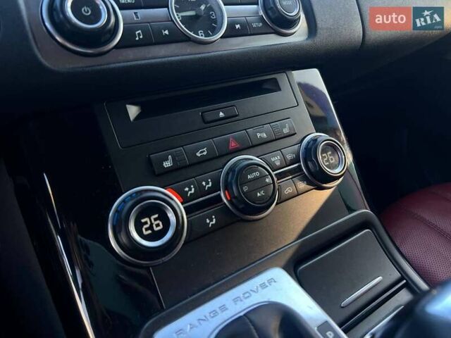 Білий Ленд Ровер Range Rover Sport, об'ємом двигуна 2.99 л та пробігом 252 тис. км за 22000 $, фото 18 на Automoto.ua
