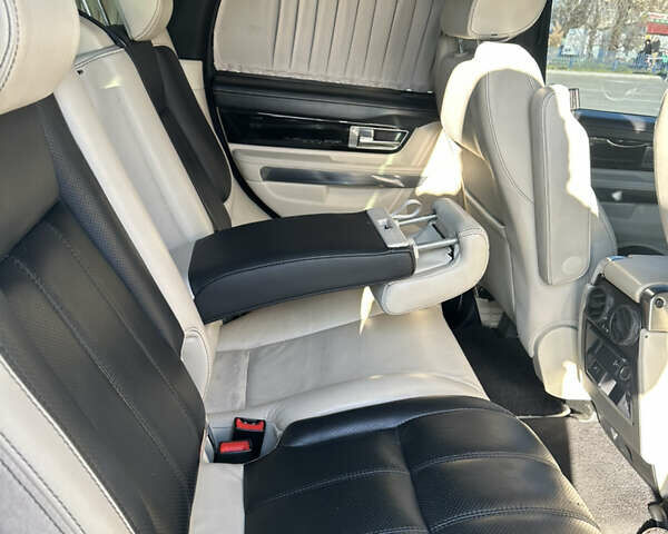 Білий Ленд Ровер Range Rover Sport, об'ємом двигуна 5 л та пробігом 132 тис. км за 18500 $, фото 38 на Automoto.ua
