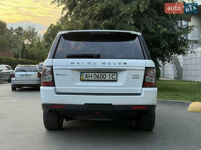 Білий Ленд Ровер Range Rover Sport, об'ємом двигуна 2.99 л та пробігом 110 тис. км за 21000 $, фото 6 на Automoto.ua