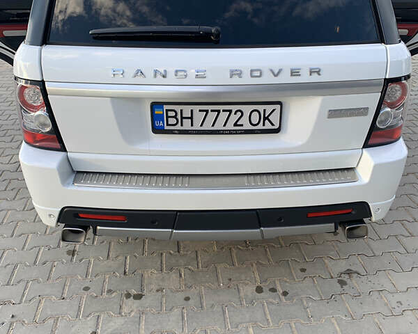 Білий Ленд Ровер Range Rover Sport, об'ємом двигуна 3 л та пробігом 135 тис. км за 30500 $, фото 23 на Automoto.ua