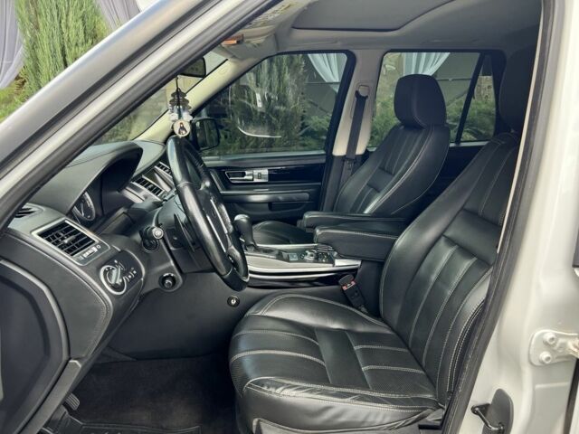 Білий Ленд Ровер Range Rover Sport, об'ємом двигуна 5 л та пробігом 150 тис. км за 13988 $, фото 4 на Automoto.ua