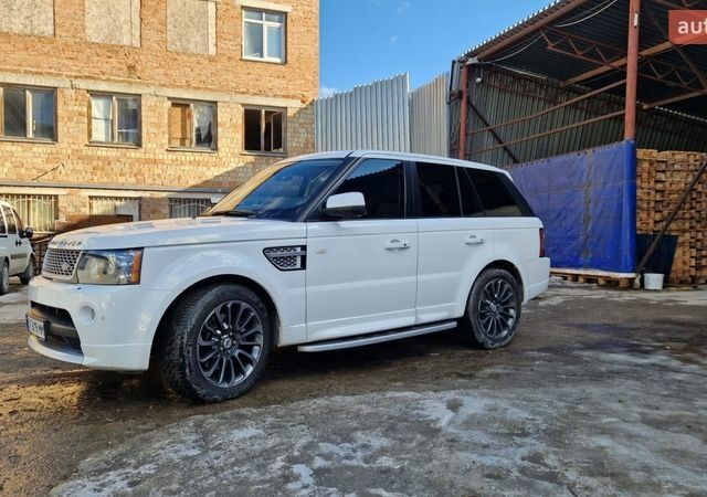 Белый Ленд Ровер Рендж Ровер Спорт, объемом двигателя 2.99 л и пробегом 124 тыс. км за 18900 $, фото 4 на Automoto.ua