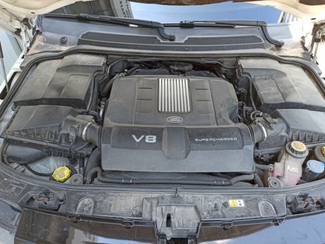 Білий Ленд Ровер Range Rover Sport, об'ємом двигуна 5 л та пробігом 190 тис. км за 22200 $, фото 34 на Automoto.ua