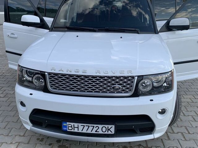 Білий Ленд Ровер Range Rover Sport, об'ємом двигуна 3 л та пробігом 135 тис. км за 23700 $, фото 16 на Automoto.ua