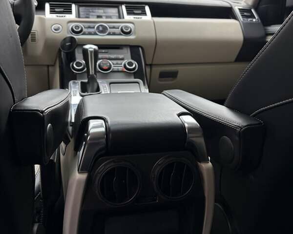 Белый Ленд Ровер Рендж Ровер Спорт, объемом двигателя 3 л и пробегом 154 тыс. км за 22100 $, фото 21 на Automoto.ua