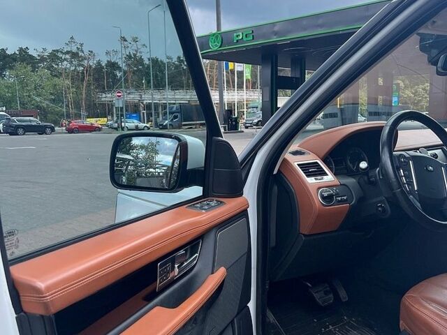 Білий Ленд Ровер Range Rover Sport, об'ємом двигуна 5 л та пробігом 88 тис. км за 20200 $, фото 9 на Automoto.ua