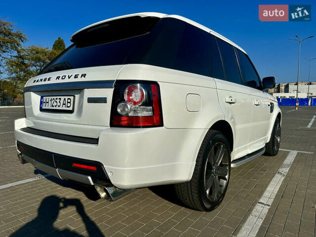 Білий Ленд Ровер Range Rover Sport, об'ємом двигуна 5 л та пробігом 132 тис. км за 18500 $, фото 15 на Automoto.ua