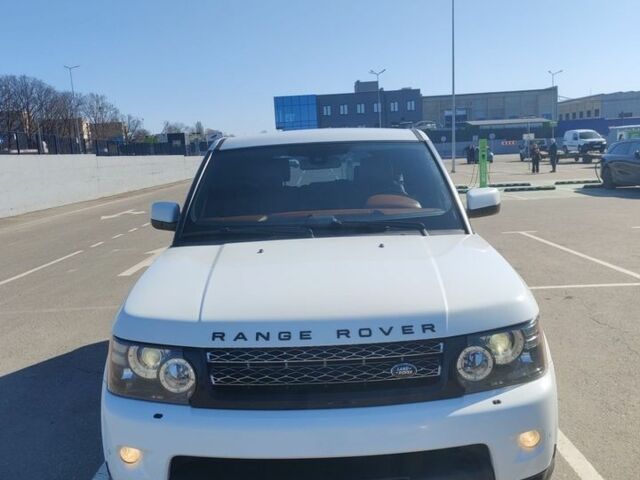 Білий Ленд Ровер Range Rover Sport, об'ємом двигуна 3 л та пробігом 219 тис. км за 19000 $, фото 2 на Automoto.ua