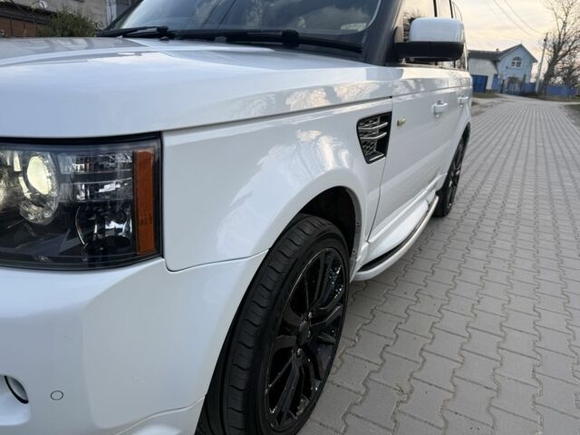 Білий Ленд Ровер Range Rover Sport, об'ємом двигуна 3 л та пробігом 140 тис. км за 6700 $, фото 7 на Automoto.ua