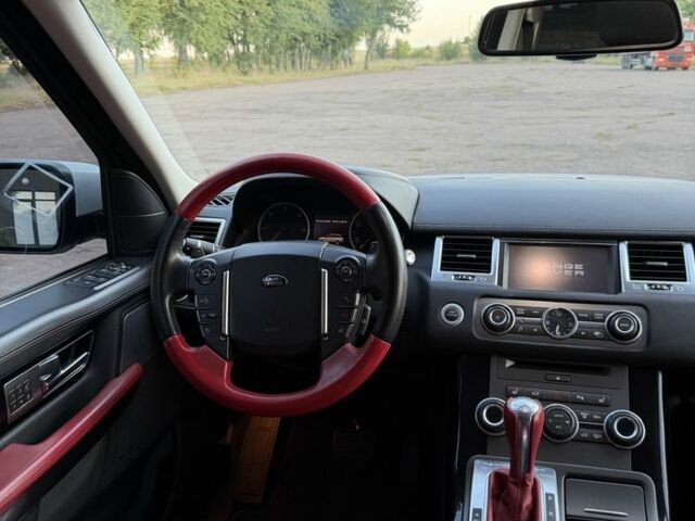 Білий Ленд Ровер Range Rover Sport, об'ємом двигуна 3 л та пробігом 132 тис. км за 17945 $, фото 13 на Automoto.ua