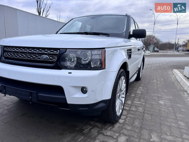 Білий Ленд Ровер Range Rover Sport, об'ємом двигуна 3 л та пробігом 268 тис. км за 16999 $, фото 15 на Automoto.ua