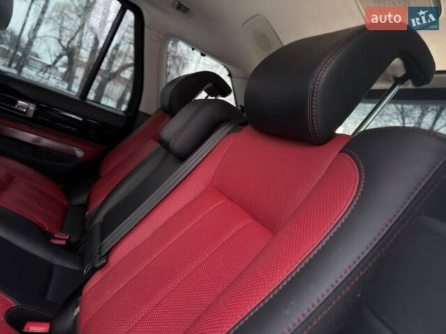 Білий Ленд Ровер Range Rover Sport, об'ємом двигуна 2.99 л та пробігом 120 тис. км за 19000 $, фото 30 на Automoto.ua