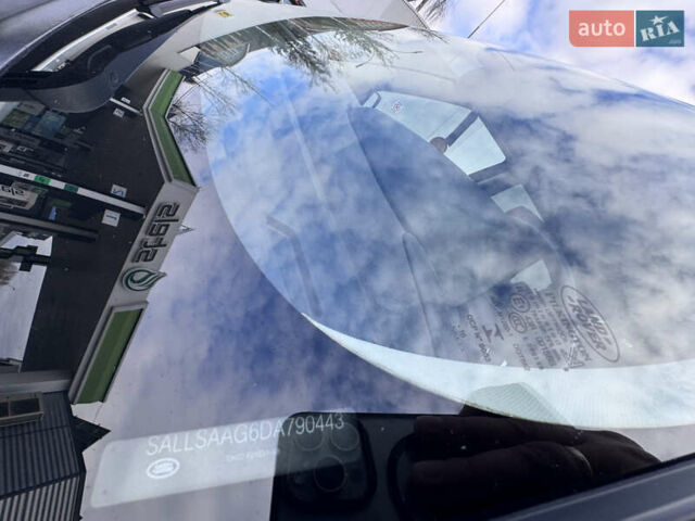 Білий Ленд Ровер Range Rover Sport, об'ємом двигуна 3 л та пробігом 268 тис. км за 16999 $, фото 52 на Automoto.ua
