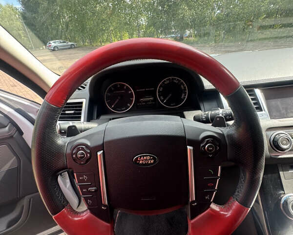 Білий Ленд Ровер Range Rover Sport, об'ємом двигуна 5 л та пробігом 116 тис. км за 17700 $, фото 6 на Automoto.ua