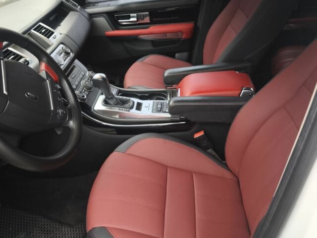 Білий Ленд Ровер Range Rover Sport, об'ємом двигуна 3 л та пробігом 250 тис. км за 11200 $, фото 7 на Automoto.ua