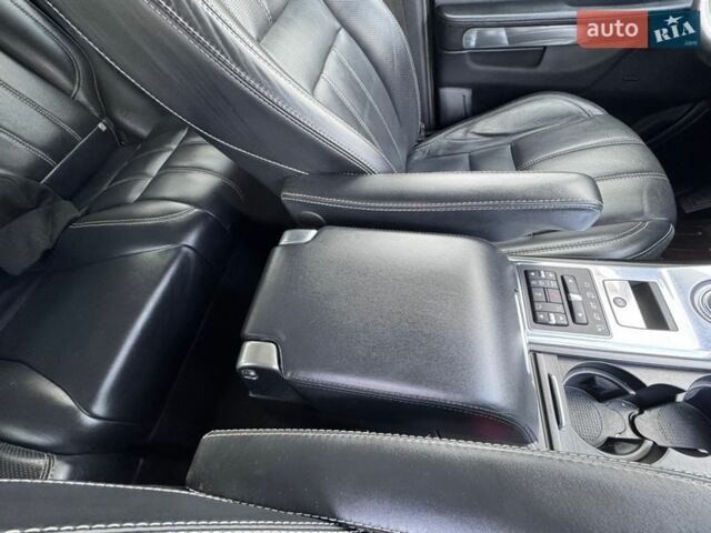 Белый Ленд Ровер Рендж Ровер Спорт, объемом двигателя 2.99 л и пробегом 268 тыс. км за 16999 $, фото 47 на Automoto.ua