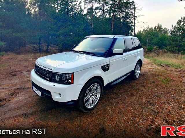 Белый Ленд Ровер Рендж Ровер Спорт, объемом двигателя 3 л и пробегом 218 тыс. км за 18000 $, фото 3 на Automoto.ua