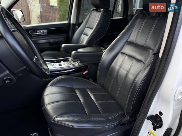 Білий Ленд Ровер Range Rover Sport, об'ємом двигуна 3 л та пробігом 268 тис. км за 17300 $, фото 22 на Automoto.ua