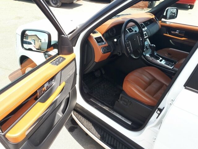 Білий Ленд Ровер Range Rover Sport, об'ємом двигуна 5 л та пробігом 137 тис. км за 23000 $, фото 10 на Automoto.ua