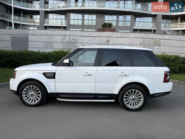 Білий Ленд Ровер Range Rover Sport, об'ємом двигуна 2.99 л та пробігом 125 тис. км за 16000 $, фото 2 на Automoto.ua