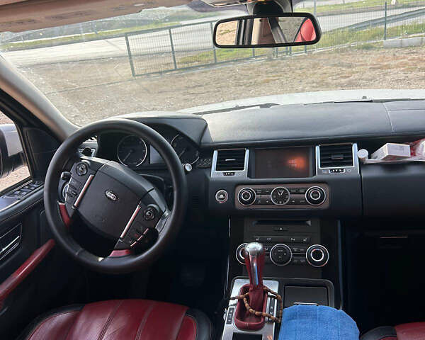 Белый Ленд Ровер Рендж Ровер Спорт, объемом двигателя 3 л и пробегом 380 тыс. км за 16700 $, фото 5 на Automoto.ua