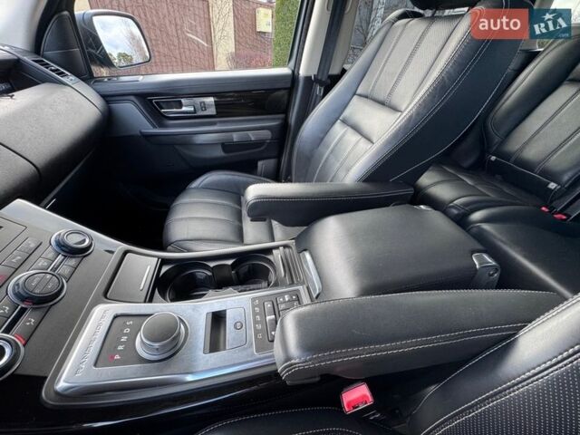 Білий Ленд Ровер Range Rover Sport, об'ємом двигуна 3 л та пробігом 271 тис. км за 16999 $, фото 24 на Automoto.ua