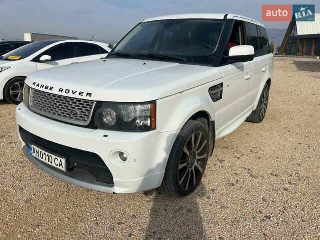 Белый Ленд Ровер Рендж Ровер Спорт, объемом двигателя 3 л и пробегом 380 тыс. км за 16700 $, фото 1 на Automoto.ua