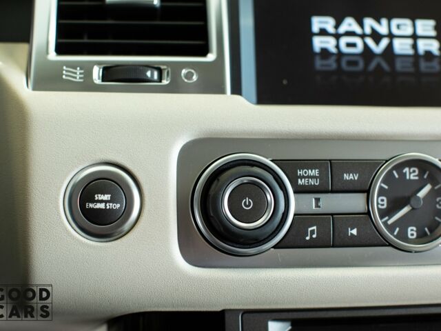 Білий Ленд Ровер Range Rover Sport, об'ємом двигуна 3 л та пробігом 89 тис. км за 41000 $, фото 31 на Automoto.ua