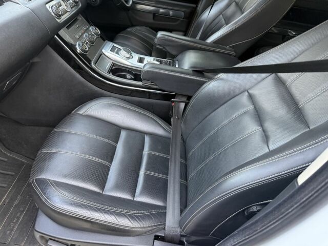 Білий Ленд Ровер Range Rover Sport, об'ємом двигуна 3 л та пробігом 140 тис. км за 6700 $, фото 19 на Automoto.ua