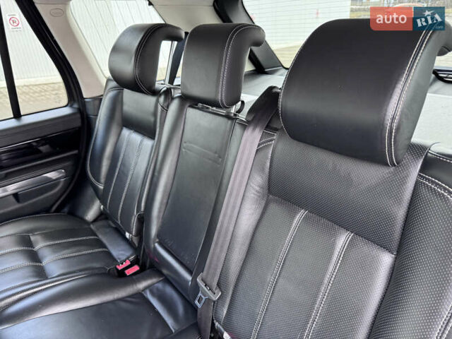 Білий Ленд Ровер Range Rover Sport, об'ємом двигуна 3 л та пробігом 268 тис. км за 16999 $, фото 26 на Automoto.ua