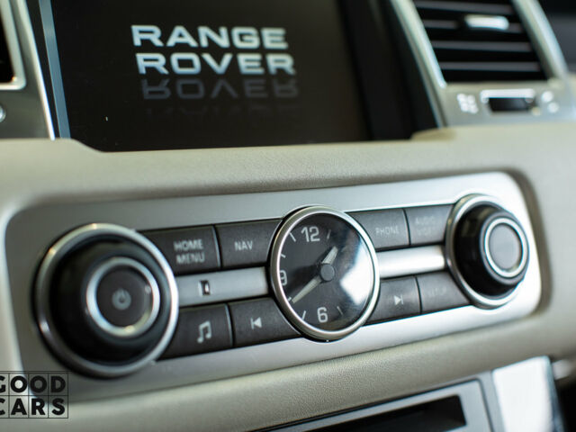 Білий Ленд Ровер Range Rover Sport, об'ємом двигуна 3 л та пробігом 89 тис. км за 41000 $, фото 21 на Automoto.ua