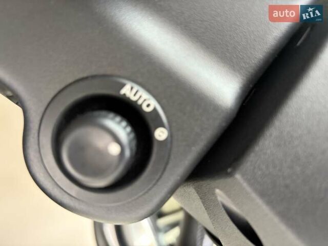 Белый Ленд Ровер Рендж Ровер Спорт, объемом двигателя 3 л и пробегом 154 тыс. км за 19933 $, фото 18 на Automoto.ua