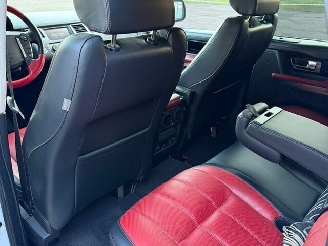 Білий Ленд Ровер Range Rover Sport, об'ємом двигуна 3 л та пробігом 132 тис. км за 18000 $, фото 11 на Automoto.ua