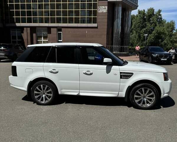 Білий Ленд Ровер Range Rover Sport, об'ємом двигуна 2.99 л та пробігом 160 тис. км за 18200 $, фото 3 на Automoto.ua