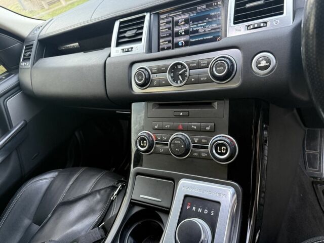 Білий Ленд Ровер Range Rover Sport, об'ємом двигуна 3 л та пробігом 140 тис. км за 6700 $, фото 12 на Automoto.ua