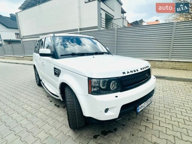 Білий Ленд Ровер Range Rover Sport, об'ємом двигуна 2.99 л та пробігом 120 тис. км за 24999 $, фото 11 на Automoto.ua