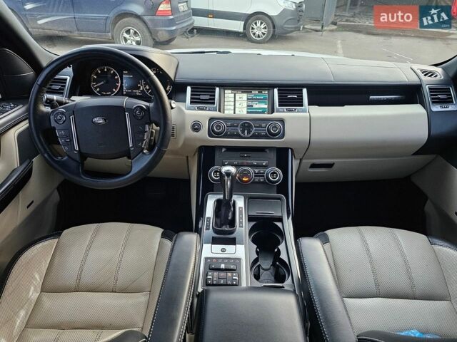 Білий Ленд Ровер Range Rover Sport, об'ємом двигуна 5 л та пробігом 163 тис. км за 14000 $, фото 8 на Automoto.ua