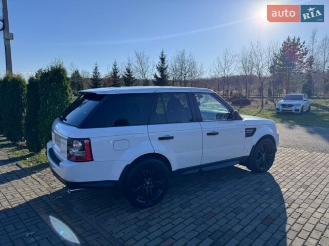 Білий Ленд Ровер Range Rover Sport, об'ємом двигуна 3 л та пробігом 271 тис. км за 16999 $, фото 6 на Automoto.ua
