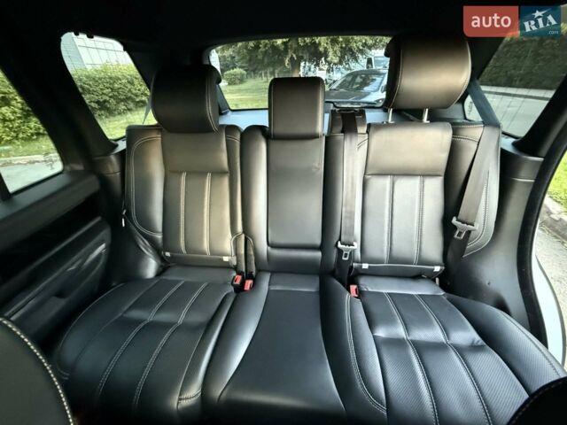 Білий Ленд Ровер Range Rover Sport, об'ємом двигуна 2.99 л та пробігом 125 тис. км за 16000 $, фото 22 на Automoto.ua